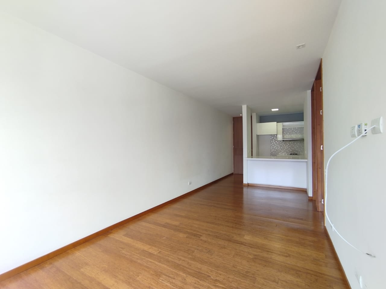 1BR Apartment in El tesoro (53 m²) - 3