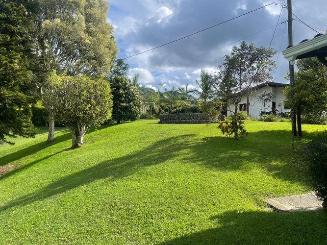 Casa de 4 alcobas en venta en La Ceja, 12 m² · foto 12 de 24