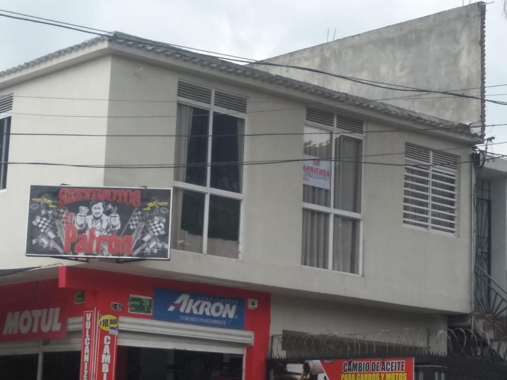 Studio for rent in El lido, Cali