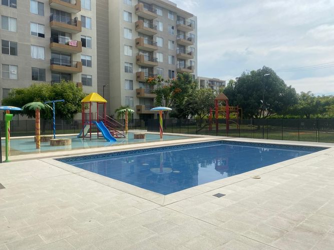 Apartamento de 2 alcobas en venta en Las Palmas, Ricaurte, 60 m² · foto 14 de 24
