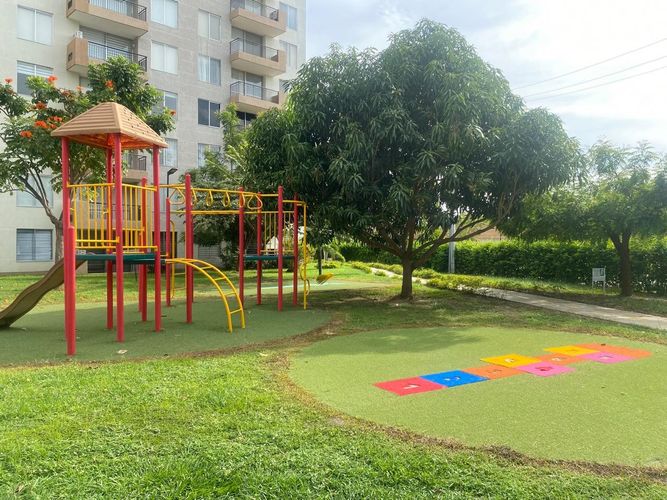 Apartamento de 2 alcobas en venta en Las Palmas, Ricaurte, 60 m² · foto 19 de 24