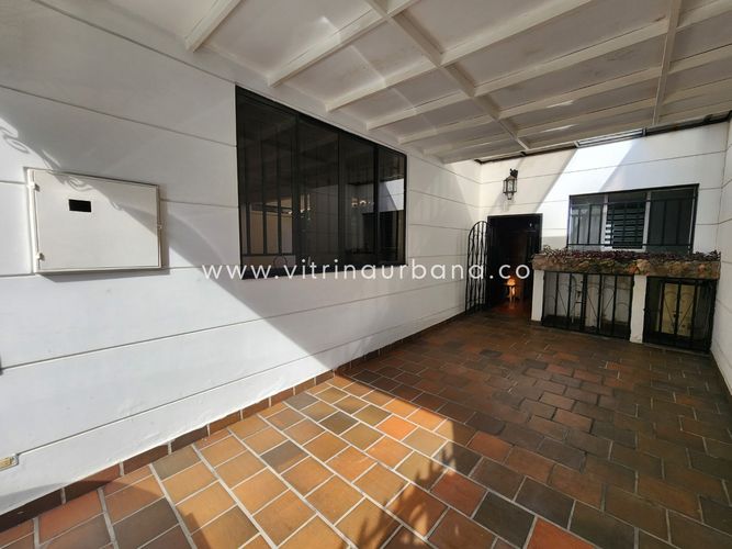 Casa de 6 alcobas en venta en Sotomayor, Bucaramanga, 303 m² · foto 15 de 24