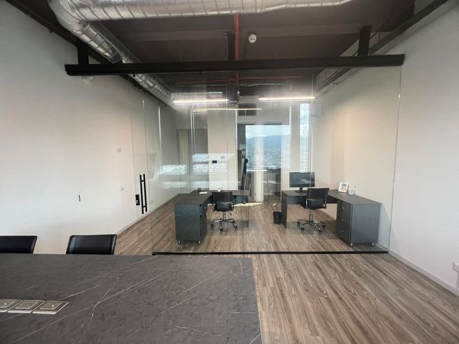 Oficina en arriendo en El Poblado, Medellín, 60 m² · foto 5 de 15