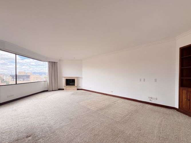 Apartamento de 3 alcobas en arriendo en La Cabrera, Bogotá, 320 m² · foto 17 de 21