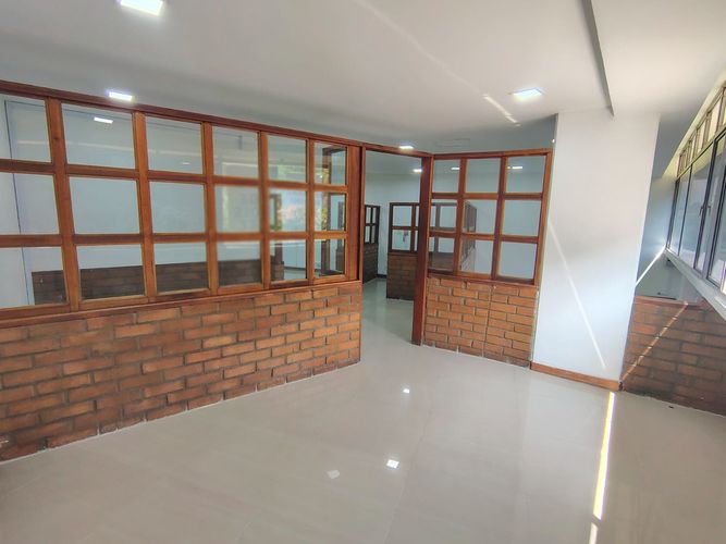 Oficina en arriendo en El Poblado, Medellín, 60 m² · foto 6 de 8
