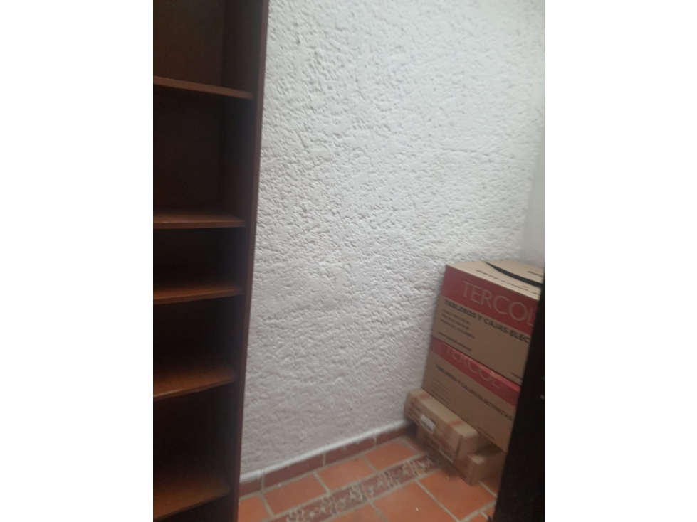Oficina en arriendo en Estadio, Medellín, 140 m² · foto 8 de 13