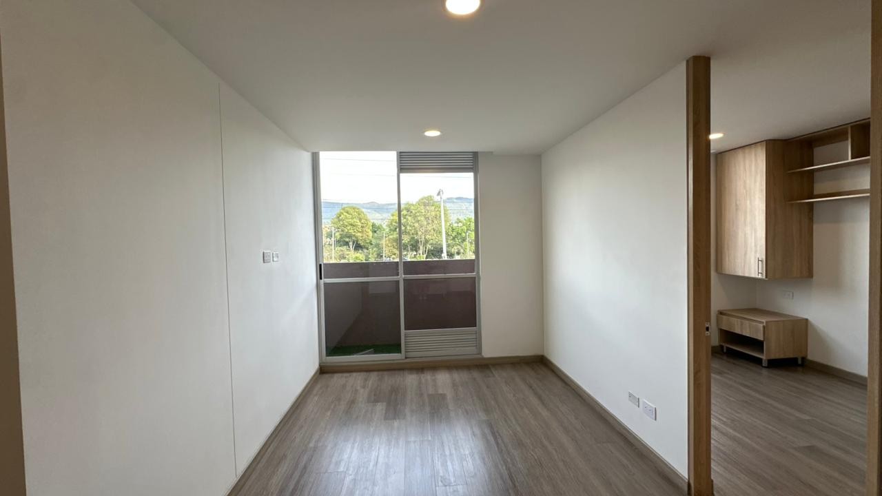 Apartamento en venta en Alcala, Bogotá · foto 6 de 12