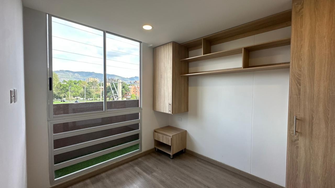Apartamento en venta en Alcala, Bogotá · foto 4 de 12
