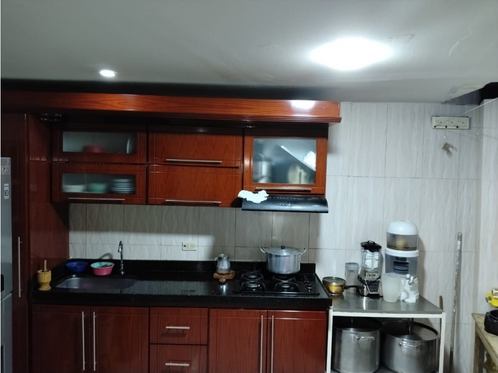 Casa en venta en San Carlos, Bogotá · foto 7 de 24
