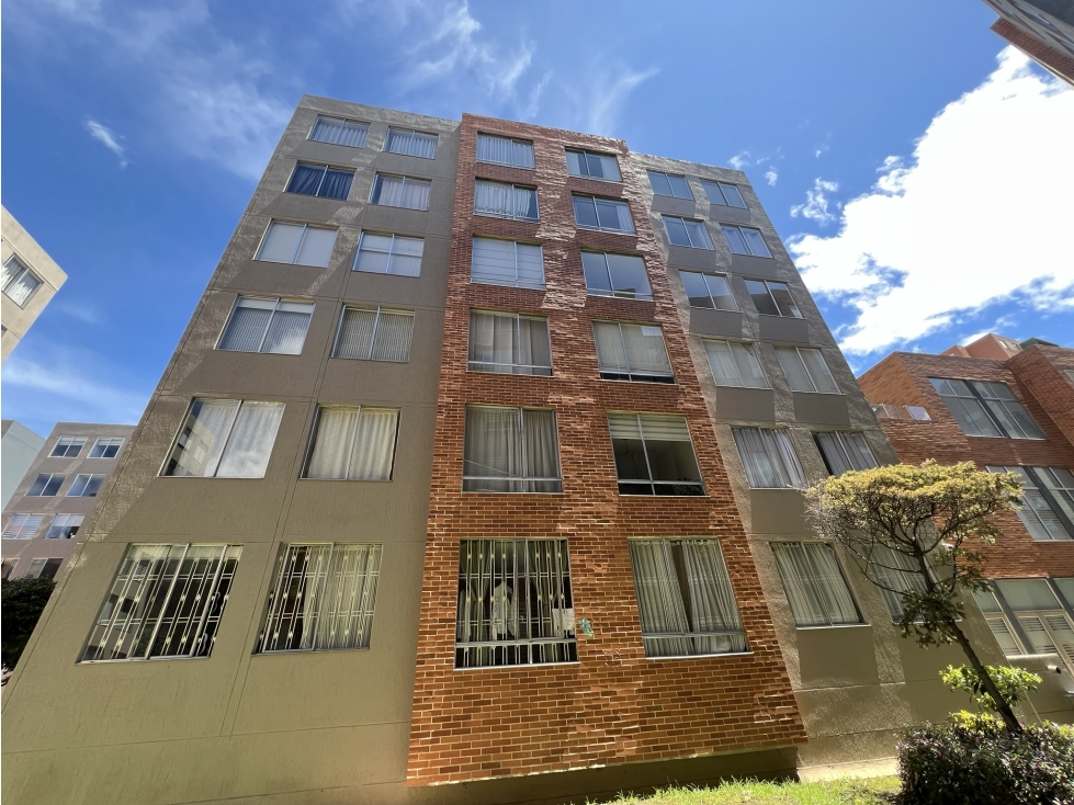 Apartamento en venta en El Plan, Bogotá · foto 3 de 24