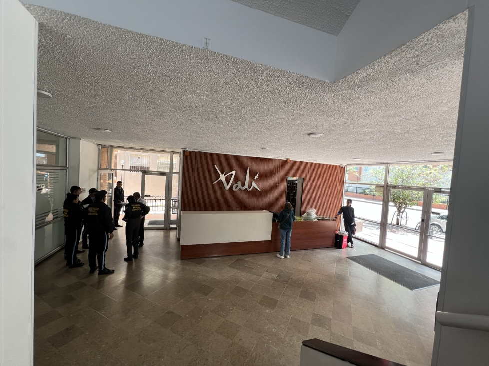 Apartamento en venta en El Plan, Bogotá · foto 4 de 24