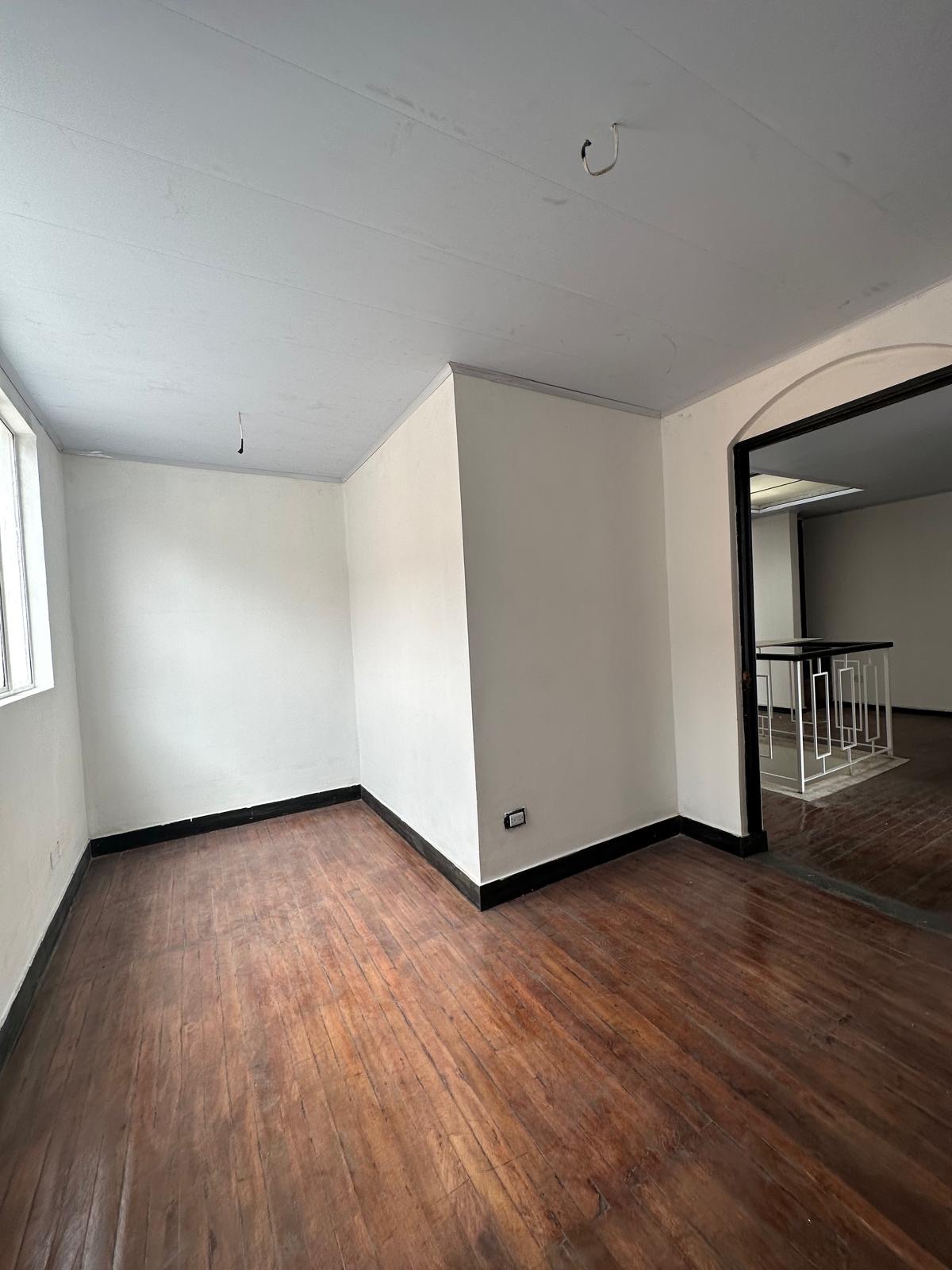 Casa en venta en La Castellana, Bogotá · foto 4 de 23