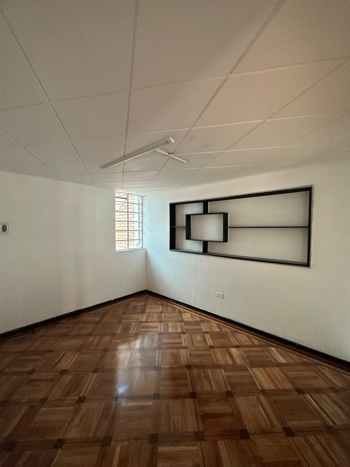 Casa en venta en La Castellana, Bogotá · foto 17 de 23