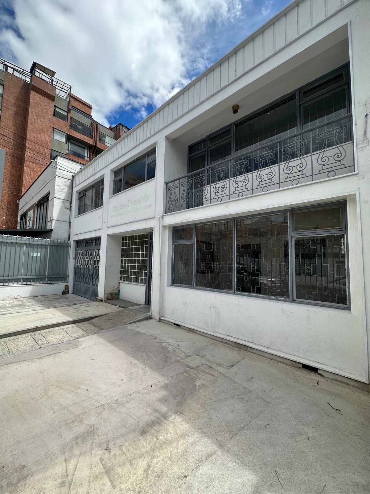 Casa en venta en La Castellana, Bogotá · foto 3 de 23