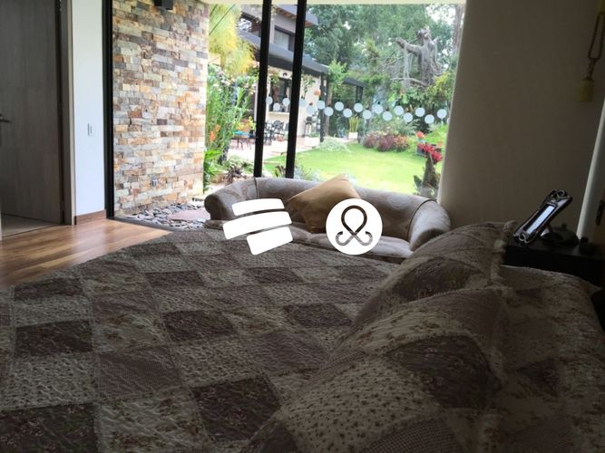 Casa de 3 alcobas en venta en Zona Centro, Envigado, 1707 m² · foto 17 de 24
