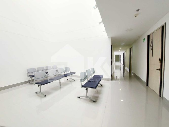 Consultorio en venta en Calahorra, Cajicá, 41 m² · foto 9 de 23