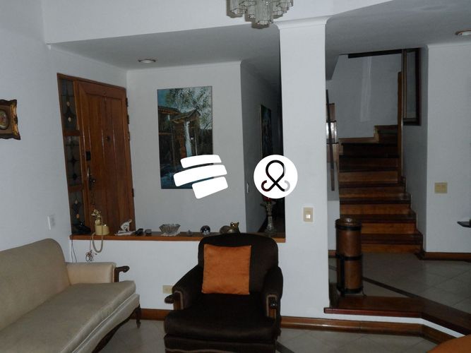 Apartamento de 6 alcobas en venta en Laureles, Medellín, 202 m² · foto 13 de 24