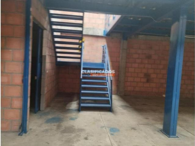 Bodega en arriendo en Santander, Cali, 749 m² · foto 14 de 24