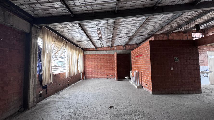 Bodega en arriendo en Santander, Cali, 749 m² · foto 24 de 24