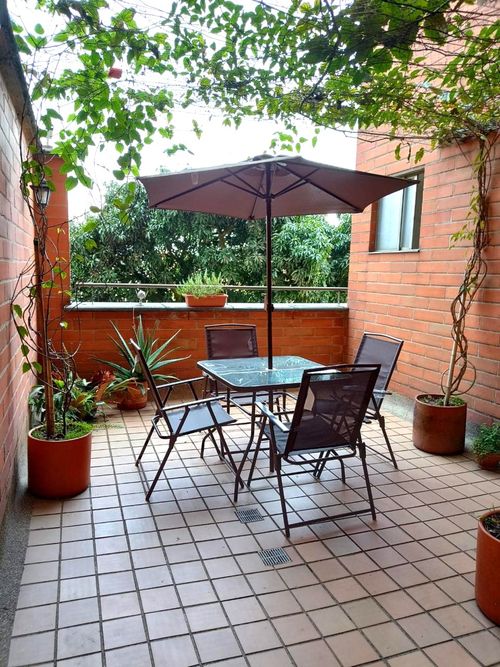 Apartamento de 3 alcobas en venta en La Florida, Medellín, 111 m² · foto 8 de 15