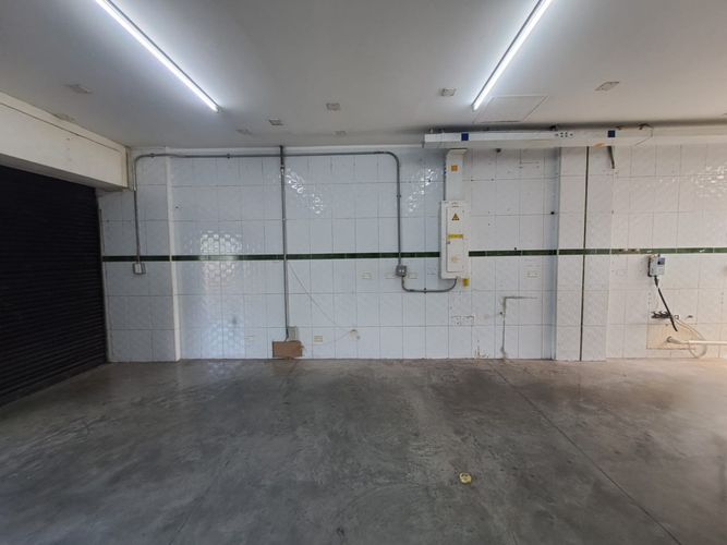 Local en arriendo en Caribe, Medellín, 46 m² · foto 8 de 10
