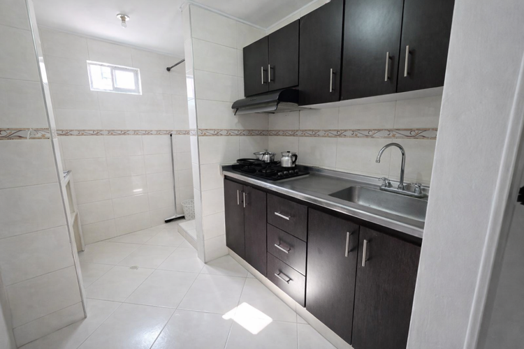 Apartamento de 3 alcobas en venta en Centro, Bucaramanga, 76 m² · foto 2 de 7