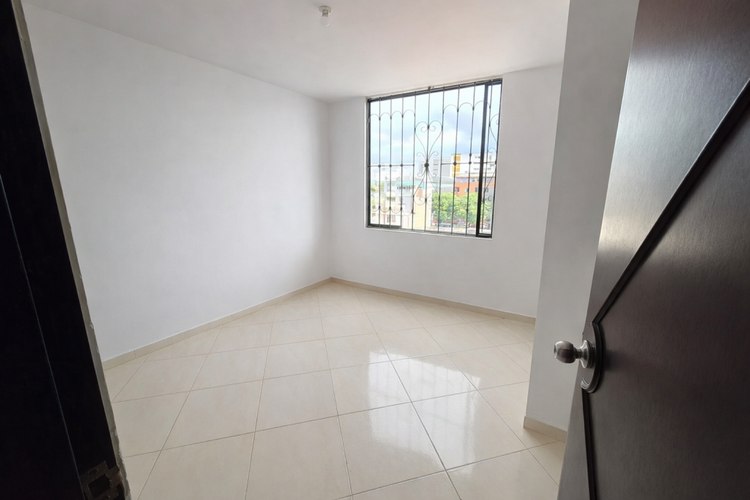Apartamento de 3 alcobas en venta en Centro, Bucaramanga, 76 m² · foto 4 de 7