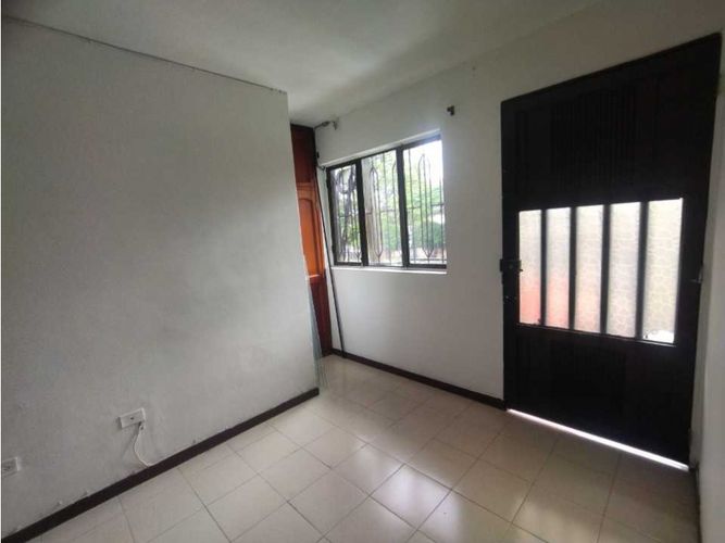 Apartamento de 4 alcobas en venta en La Florida, Bello, 86 m² · foto 6 de 21
