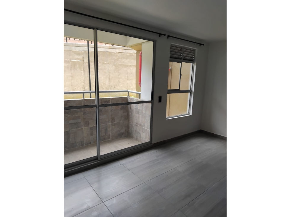 Apartamento en venta en Calasanz, Medellín · foto 7 de 17