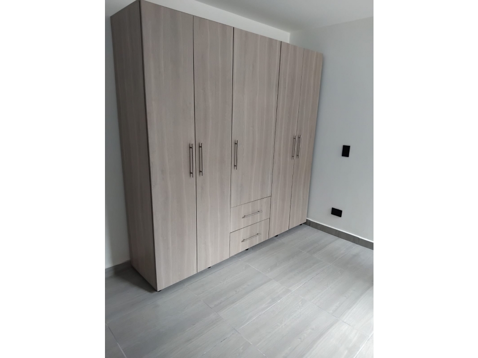Apartamento en venta en Calasanz, Medellín · foto 9 de 17