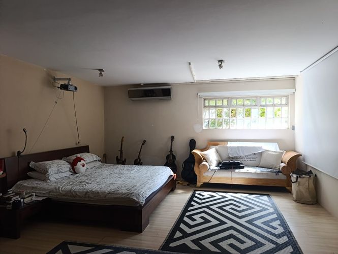 Casa de 4 alcobas en venta en Los Naranjos, Medellín, 1200 m² · foto 10 de 18