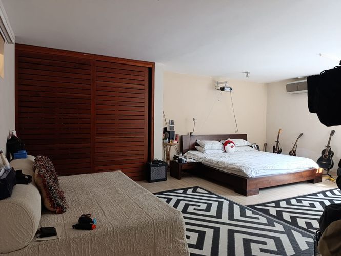 Casa de 4 alcobas en venta en Los Naranjos, Medellín, 1200 m² · foto 11 de 18