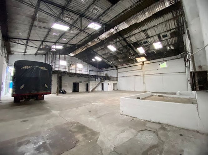 Bodega en arriendo en Ditaires, Itagüí, 710 m² · foto 14 de 16