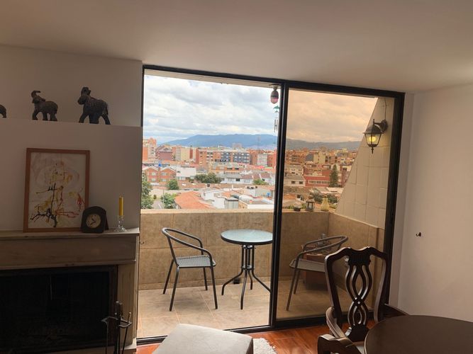 Apartamento de 3 alcobas en venta en Alhambra, Bogotá, 130 m² · foto 4 de 19