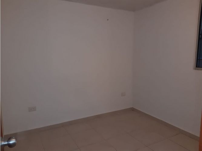 Apartamento de 2 alcobas en venta en El Manantial, Soledad, 47 m² · foto 4 de 7