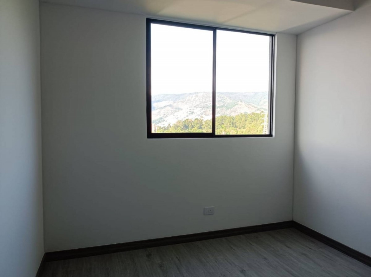 Apartamento en arriendo en Las Palmas, Medellín · foto 10 de 17