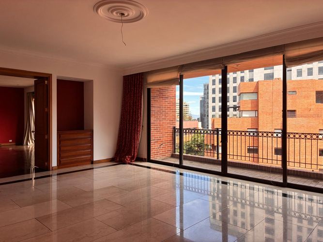 Apartamento en venta en Chapinero, Bogotá · foto 2 de 24