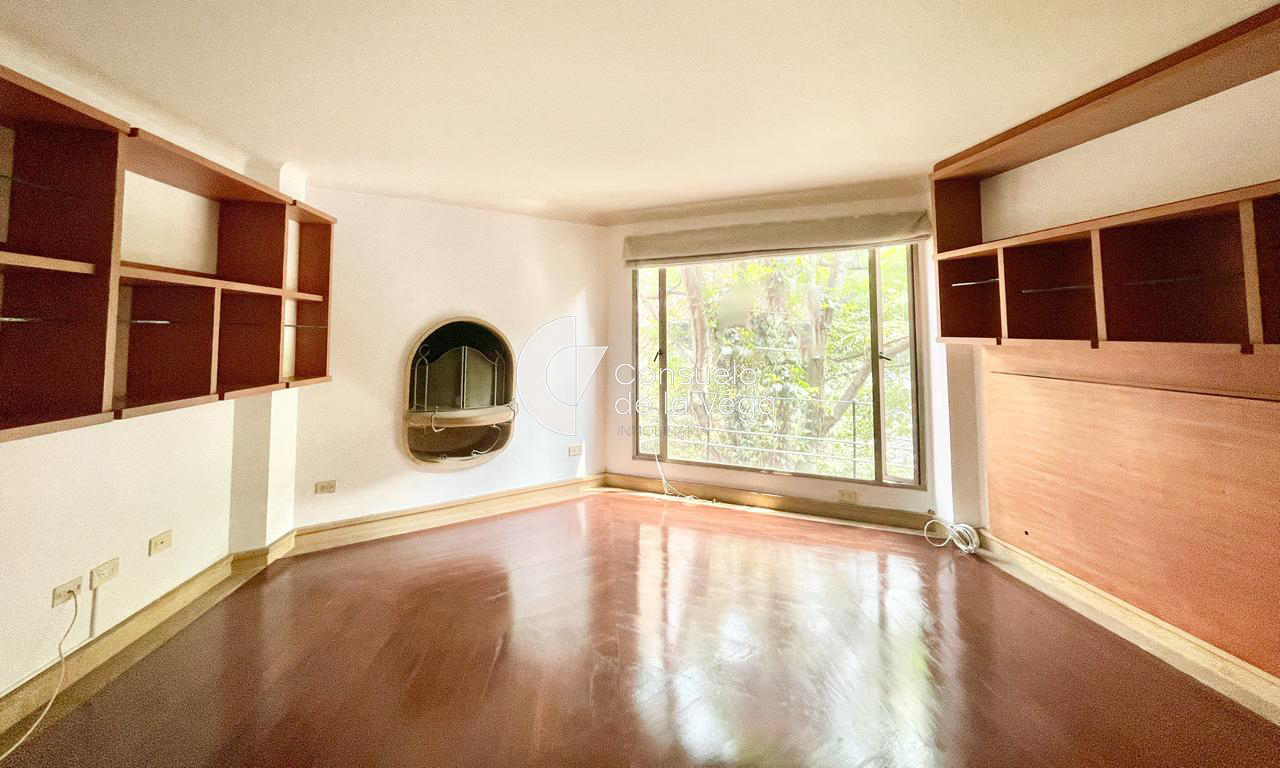 Apartamento en venta en Los Rosales, Bogotá · foto 10 de 14