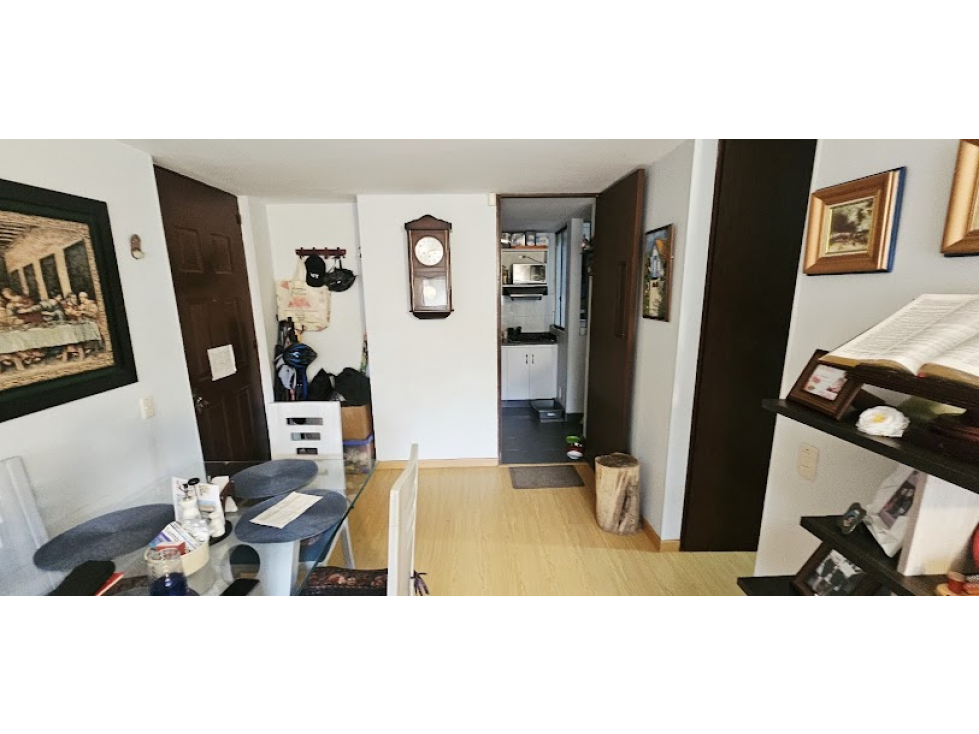 Apartamento en venta en Mazuren, Bogotá · foto 3 de 13