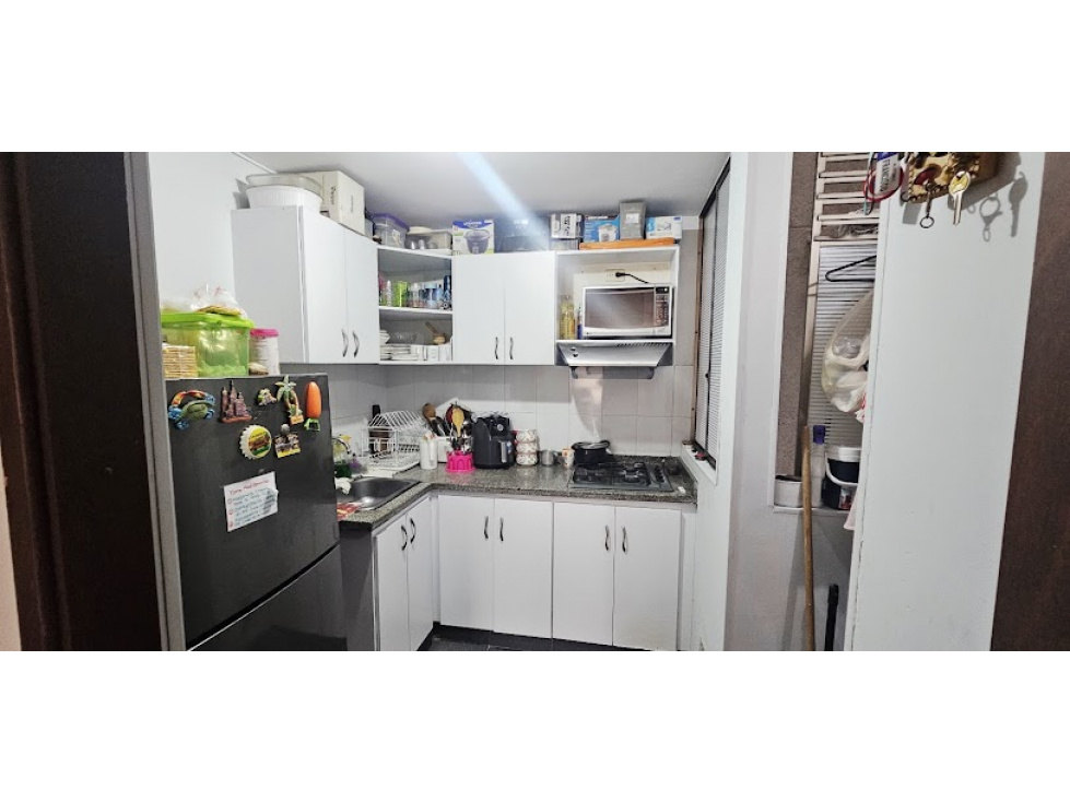 Apartamento en venta en Mazuren, Bogotá · foto 4 de 13