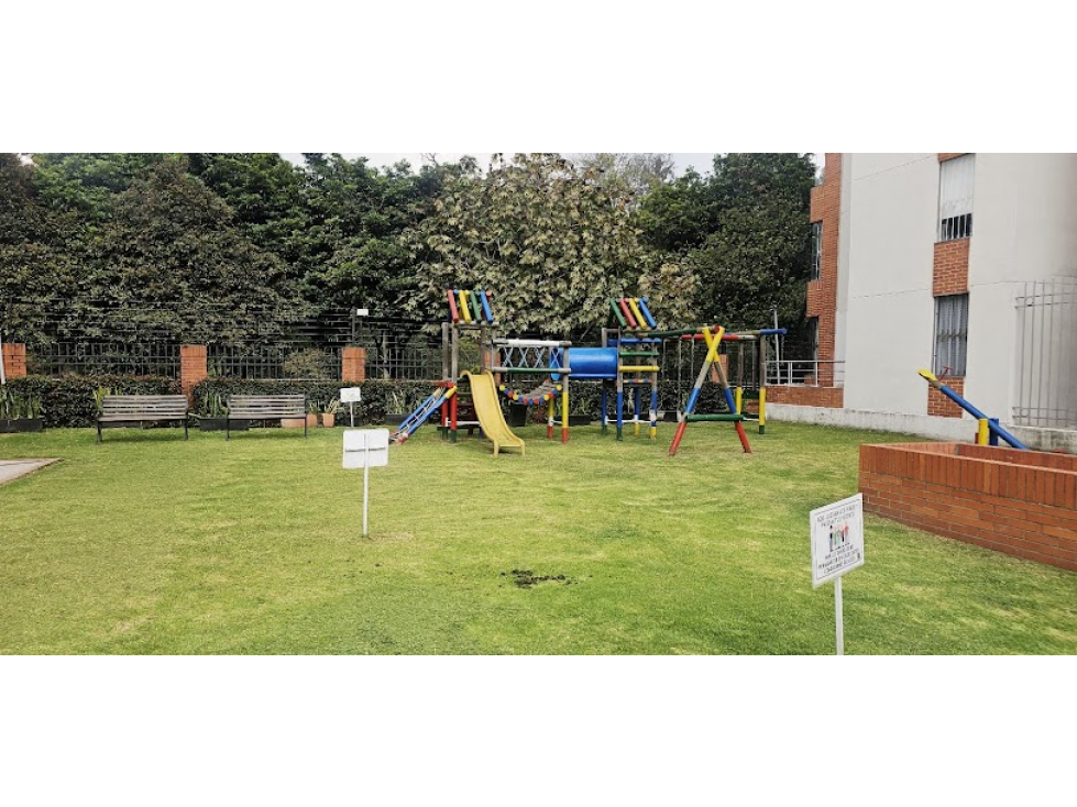 Apartamento en venta en Mazuren, Bogotá · foto 10 de 13
