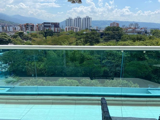 Apartamento de 3 alcobas en venta en Provenza, Bucaramanga, 91 m² · foto 3 de 21