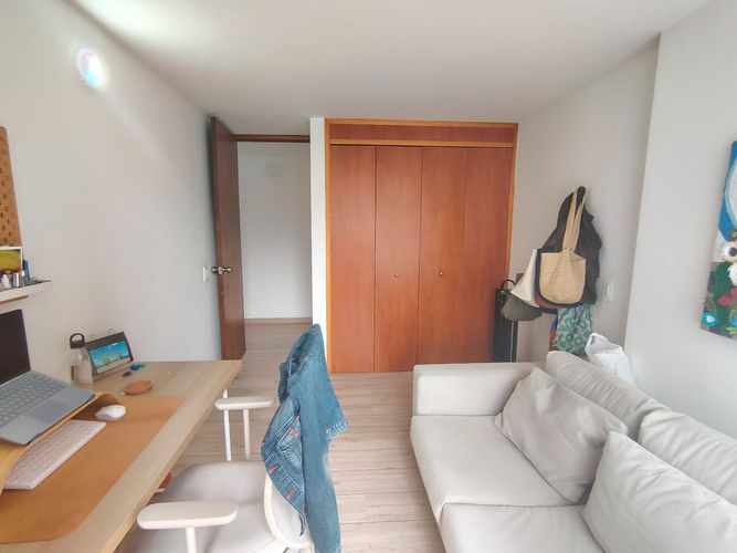 Apartamento de 3 alcobas en arriendo en Conjunto Residencial Isla Fuerta, Envigado, 118 m² · foto 16 de 18