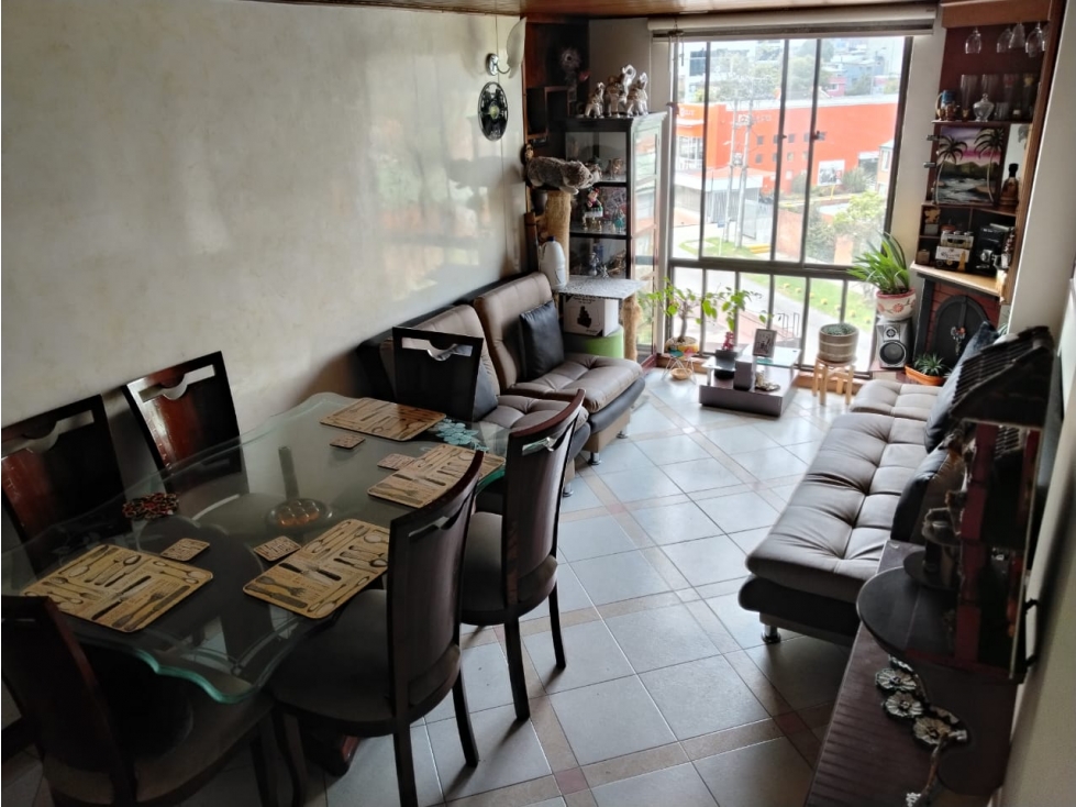 Apartamento en venta en Centro Comercial Titán Plaza, Bogotá · foto 4 de 24