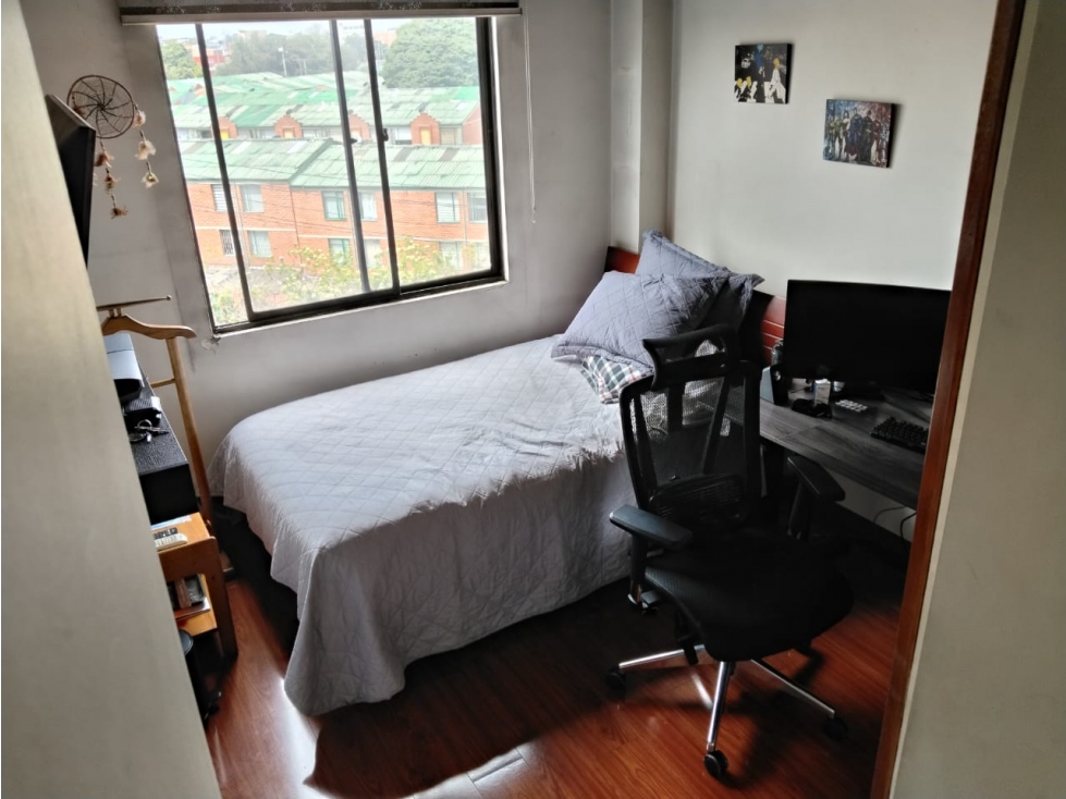 Apartamento en venta en Centro Comercial Titán Plaza, Bogotá · foto 14 de 24