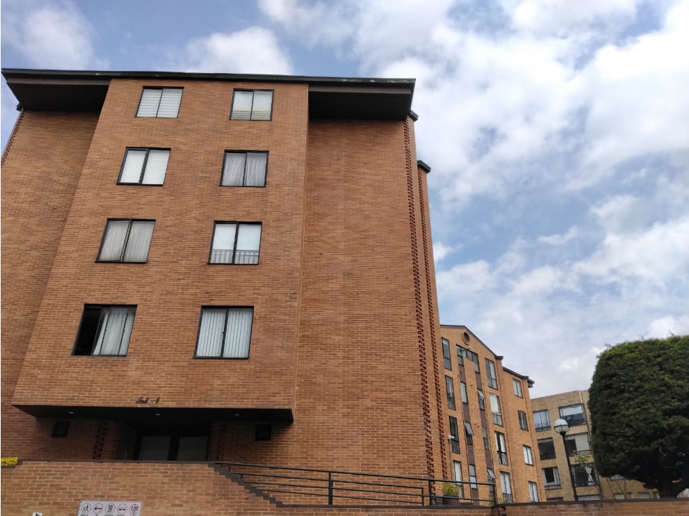 Apartamento en venta en Centro Comercial Titán Plaza, Bogotá · foto 19 de 24