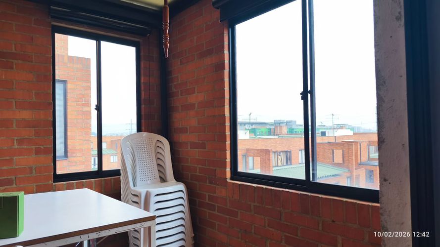 Apartamento de 3 alcobas en venta en Hayuelos, Bogotá, 104 m² · foto 3 de 19