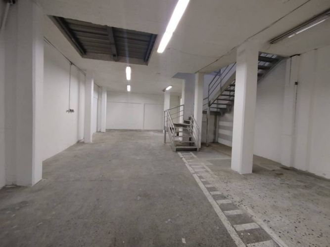 Bodega en arriendo en Colombia, Medellín, 300 m² · foto 4 de 18