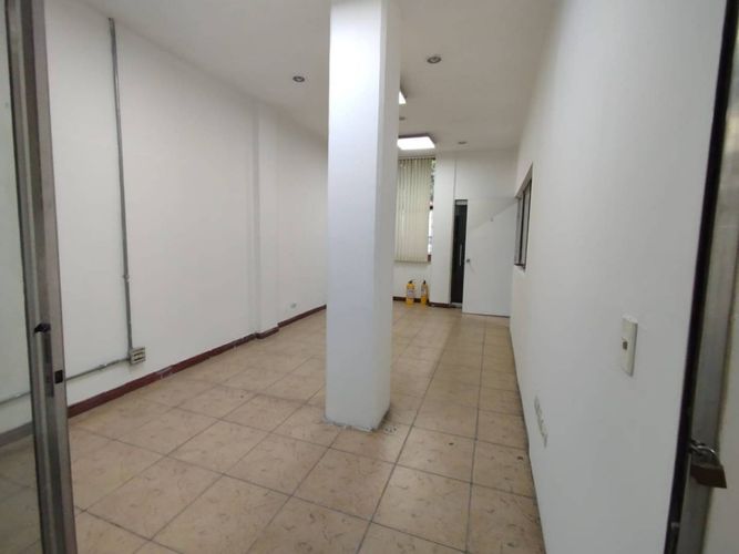 Bodega en arriendo en Colombia, Medellín, 300 m² · foto 5 de 18