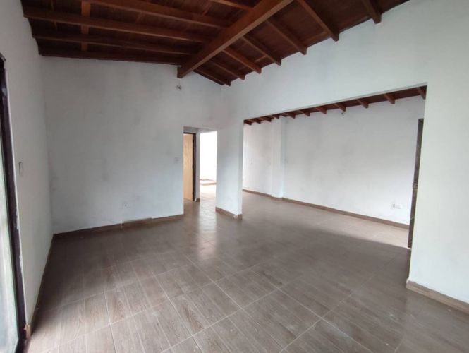 Casa de 2 alcobas en arriendo en Fatima, Copacabana, 148 m² · foto 2 de 17